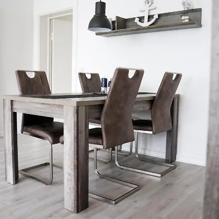 Kapitainskoje Direkt Am Hafen Flensburgs Flensburg